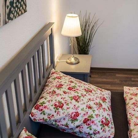 Ruhige Ferienwohnung Mit Panoramablick Ingoldingen Kültér fotó