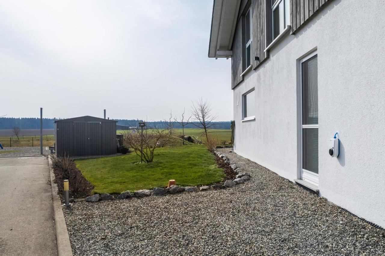 Ruhige Ferienwohnung Mit Panoramablick Ingoldingen Kültér fotó