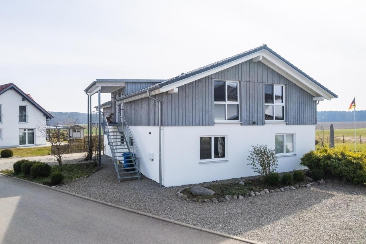 Ruhige Ferienwohnung Mit Panoramablick Ingoldingen Kültér fotó